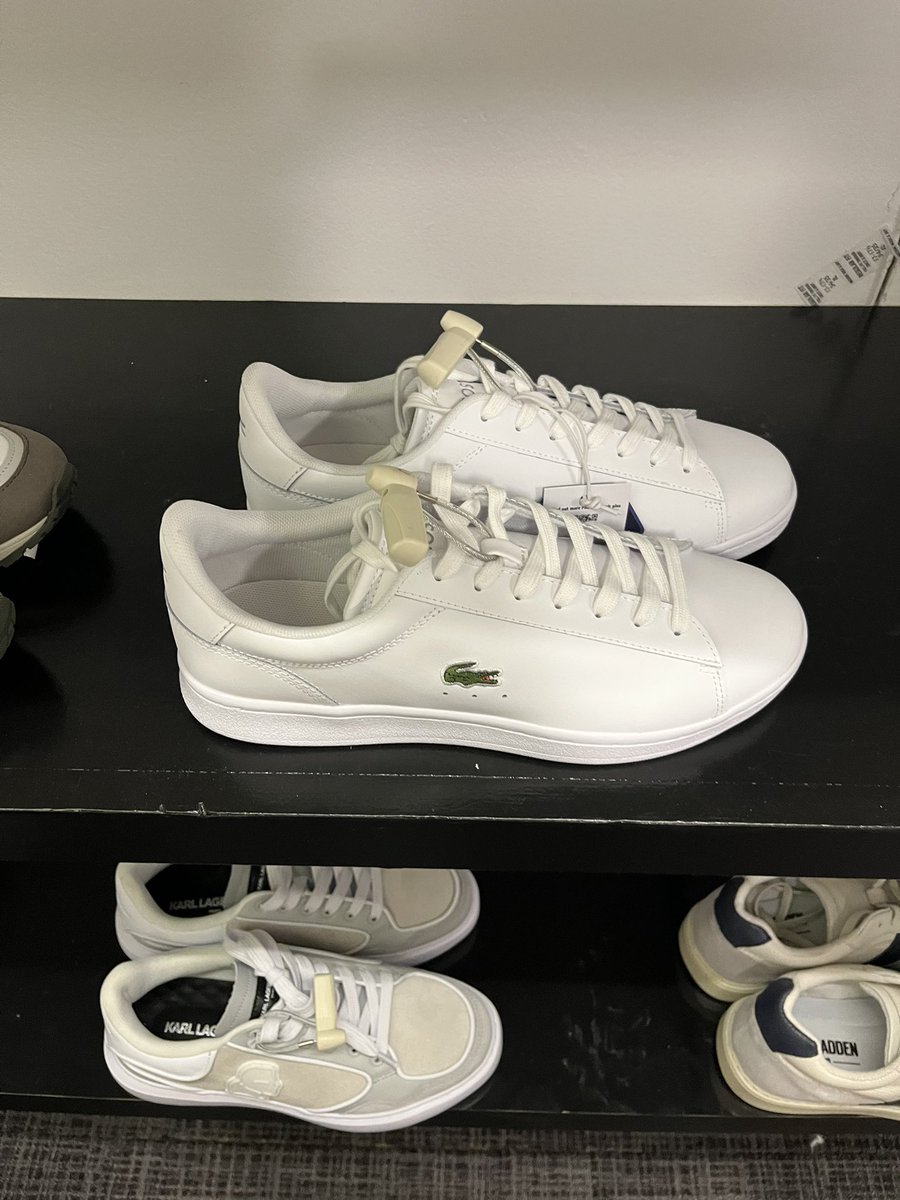 pmull9's tweet photo. This is the summer of Lacoste https://t.co/zfZxEtCVrK
