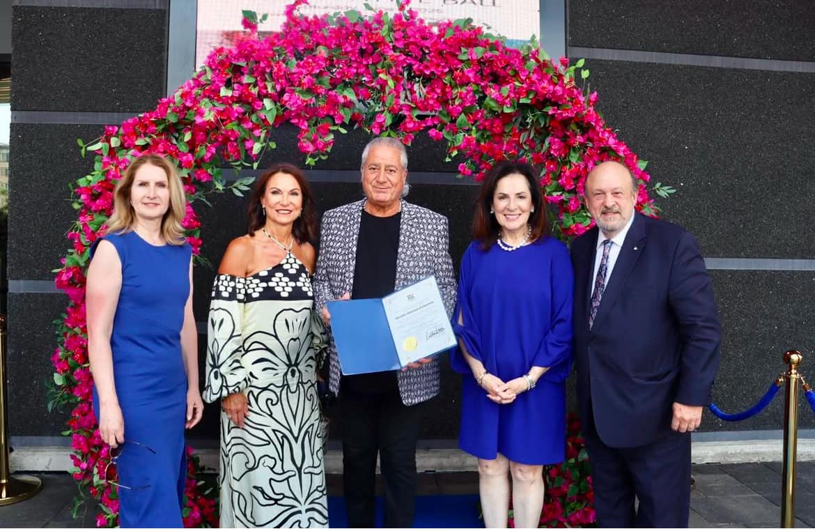 Effie Triantafilopoulos tweet media