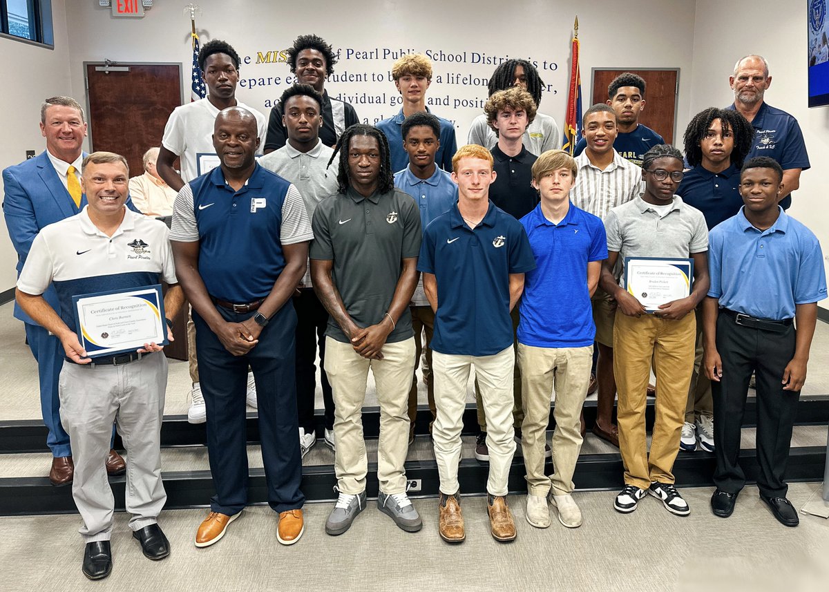 PearlPSD's tweet image. At last night’s board meeting, we recognized several outstanding student-athletes &amp;amp; coaches for their achievements this season. They have set the bar high through hard work, discipline, and leadership. Join us in congratulating them! #wearepearl #wordstoaction @PearlTrackXC