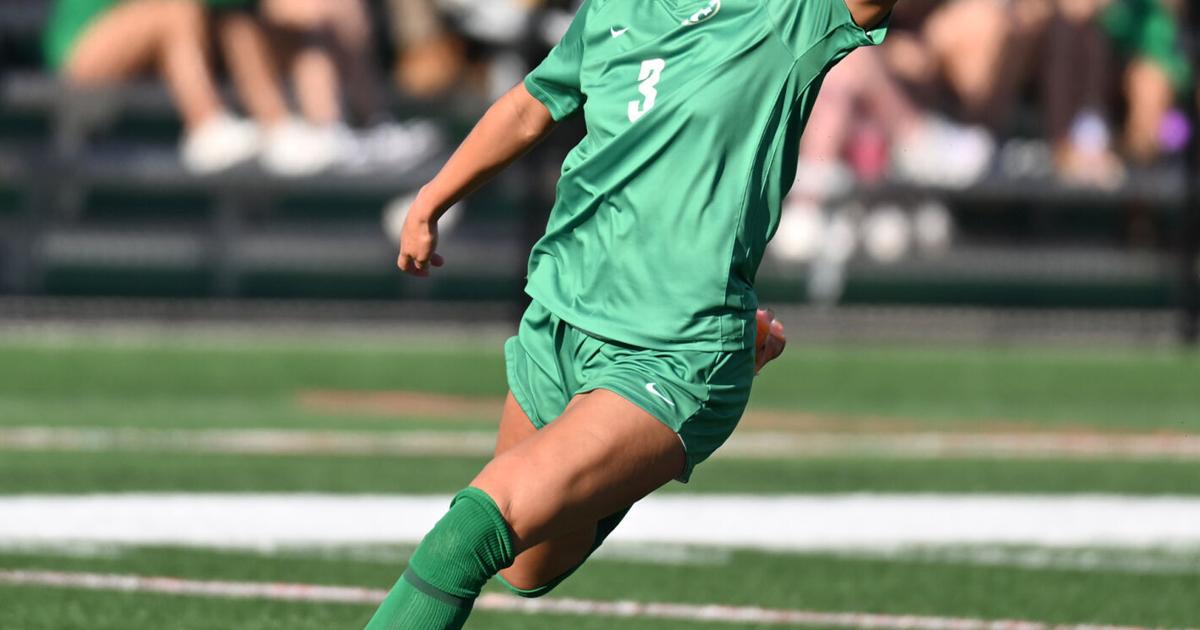 Sophia Martelli's All-American Nod Leads 4 Locals with United Soccer Coaches Honors bit.ly/4mVbcN5