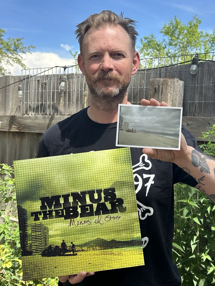 *LESS THAN 100* black + lime deluxe edition 2XLPs remain! Last chance to get your hands on the first pressings &amp; our exclusive variant featuring Los Archivos Del Oso here: merch.ambientinks.com/collections/mi…