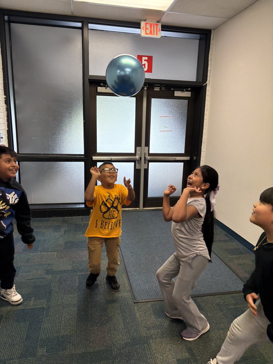 Kristen Rosenthal tweet media