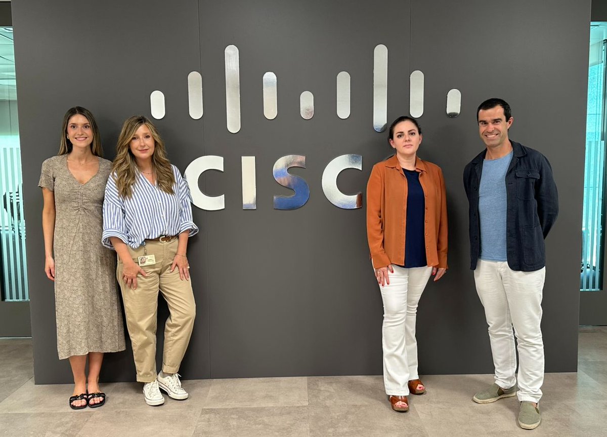 Hoy nuestros compañeros Mikel y Katixa han estado en las oficinas de #Cisco en #Madrid, donde han tenido la oportunidad de reunirse con Dulce Rabassa (Partner MKT) y Gema Casillas (PAM) para seguir avanzando en los proyectos de #marketing del ejercicio.

#ikusi #ciscopartners