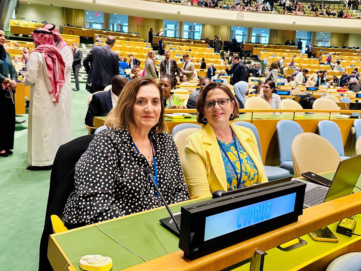 CyprusinUN's tweet image. #COSP18 #CRPD, the largest global gathering on #DisabilityInclusion, is taking place b/w 10-12 June @UN, focusing on enhancing public awareness of the #Rights of Persons with #Disabilities.
We welcome in #NewYork🗽officials from @WelfareGovCY as part of #TeamCyprus 🇨🇾🇺🇳!