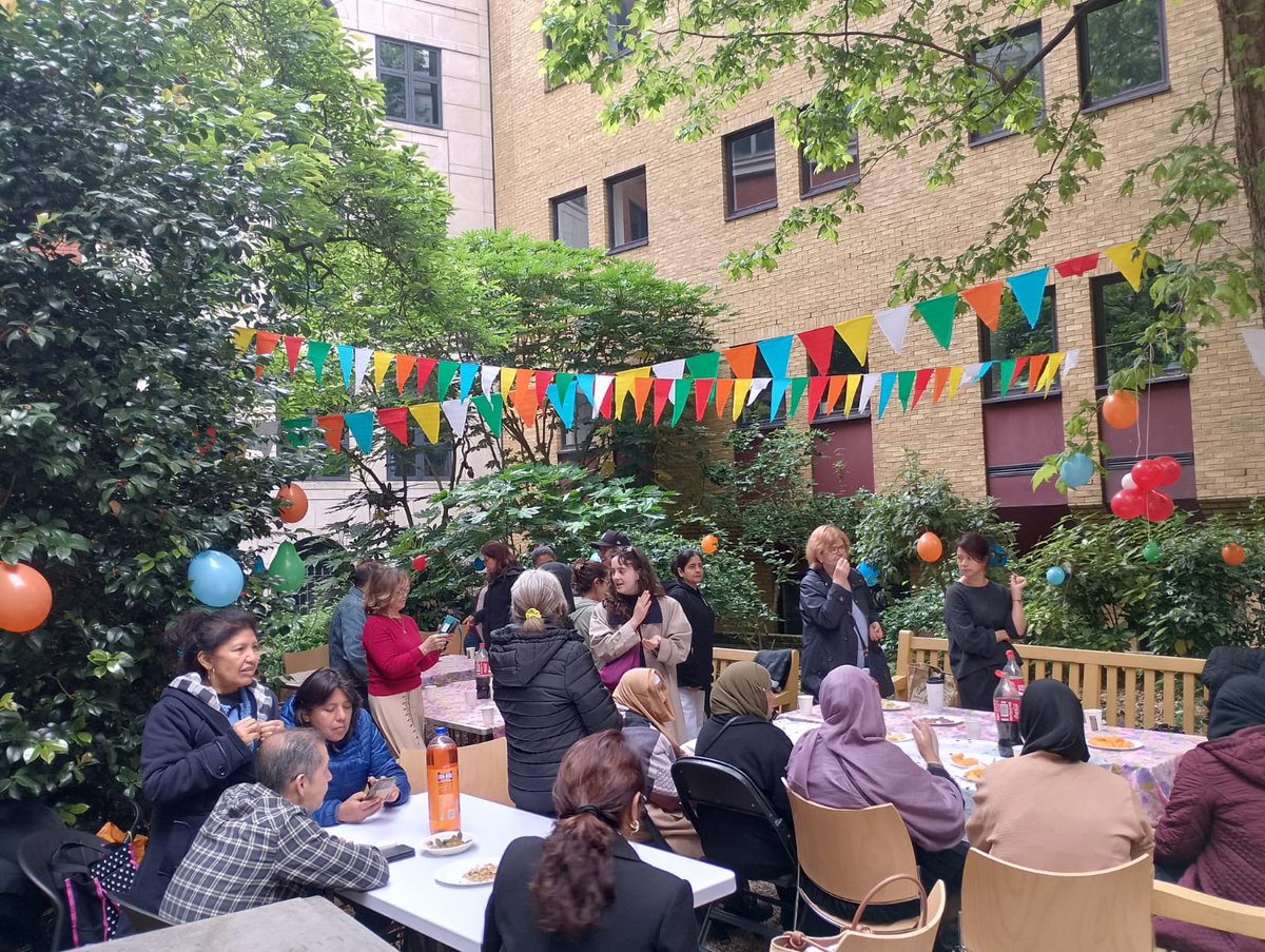 StKatharineCree's tweet image. This weekend we celebrated together for Pentecost: learning in our language class, sharing the Eucharist together, and then celebrating a big lunch (as well as a birthday presentation for our Outreach Coordinator, Kitty) with diverse neighbours and friends.