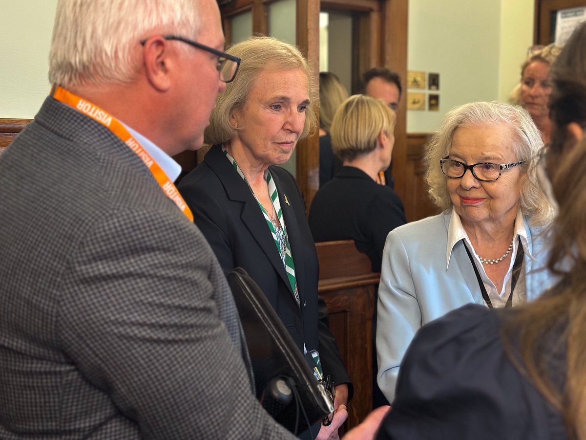 iNHouseComms's tweet image. Important discussions in Parliament today on chronic pain. MPs, Peers, charities & clinicians joined to discuss a more proactive, patient-led approach to pain management, covering policy, innovation & real-world impact.
Proud to support Alternaleaf UK on this important issue.