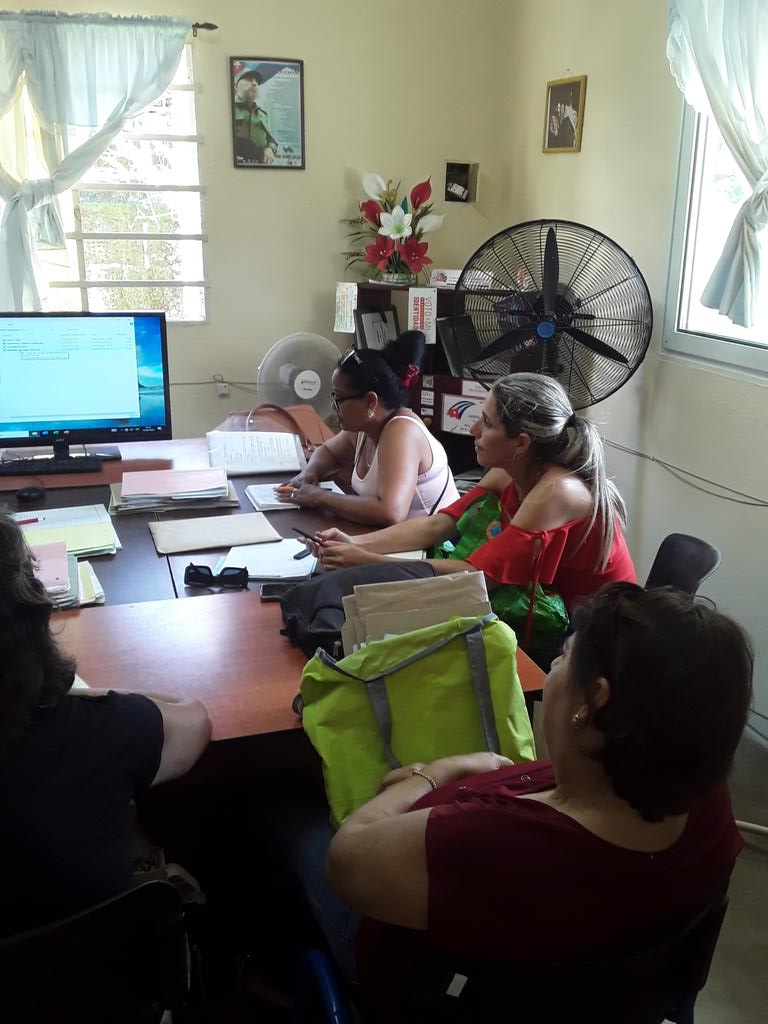 Edel84348325's tweet photo. Los Consejos Electorales de Madruga, Nueva Paz y San Nicolás realizan taller de intercambio de experiencias sobre el funcionamiento y organización del trabajo para enfrentar los procesos que se realizan en el órgano electoral. #CEN. #juntosomosmasfuertes. https://t.co/GzHySAhZGt