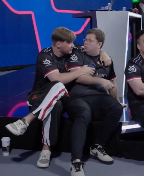 Bro:
We play vs <a href="/ATNattax/">ALTERNATE aTTaX</a> again at 19:30
Me: