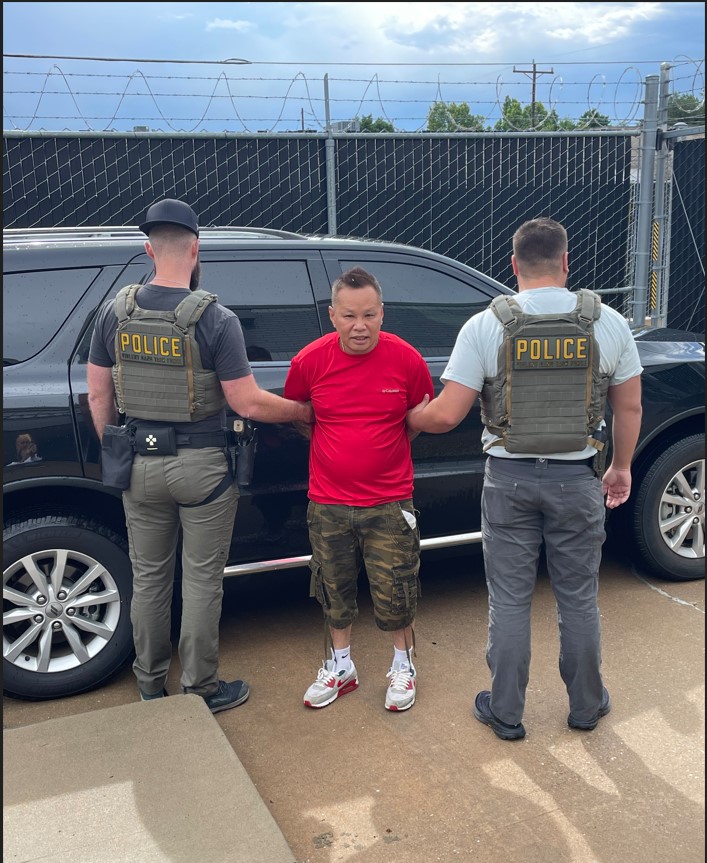 HSI_Dallas's tweet image. Convicted sex offender and aggravated felon arrested in Oklahoma city. Moth Khammanivong a citizen Laos, illegally residing in Oklahoma City, Oklahoma was ordered removed in 2003.
He is currently in ICE custody for processing pending removal.