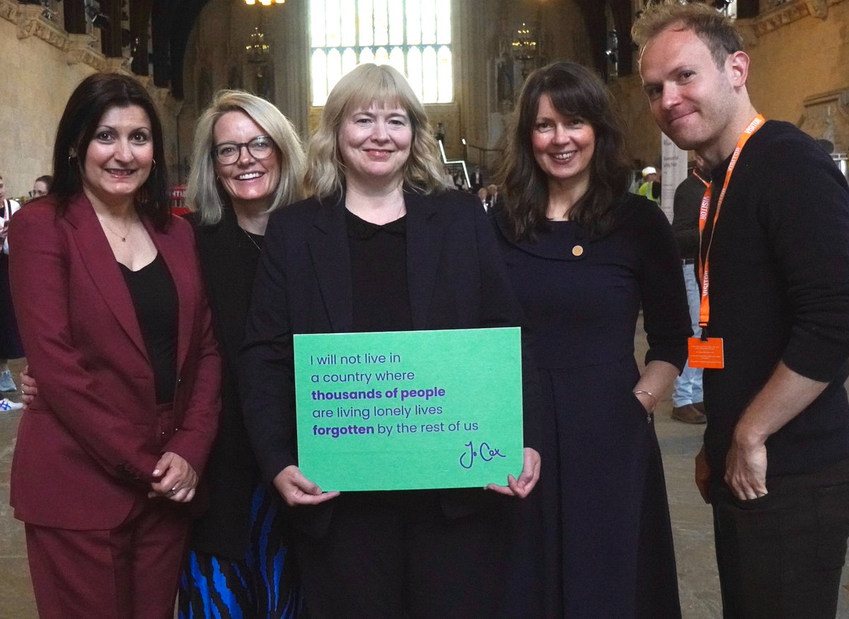 This #LonelinessAwarenessWeek I had the privilege of meeting members of the cross-sector loneliness policy group in Westminster. We remembered Jo Cox, who did so much to shine a light on loneliness and its impact. #MoreInCommon