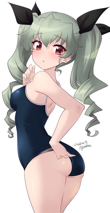 #スクール水着からしか得られない栄養があるので見た人も貼る
隙あり千代美…🩱 