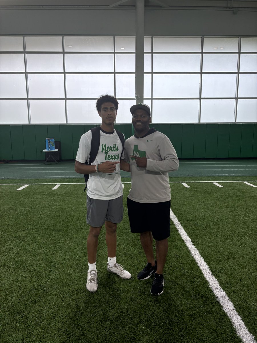 Mason Leyja (@leyjamason) on Twitter photo Got to meet some great coaches today
<a href="/MustangsDC/">Rich Renner</a> and <a href="/CoachMalone18/">Jordan Malone</a>
<a href="/CyRanchFB/">Cypress Ranch Football (TX)</a> <a href="/WRAB50/">William Blaylock</a> Got to meet some great coaches today
<a href="/MustangsDC/">Rich Renner</a> and <a href="/CoachMalone18/">Jordan Malone</a>
<a href="/CyRanchFB/">Cypress Ranch Football (TX)</a> <a href="/WRAB50/">William Blaylock</a>