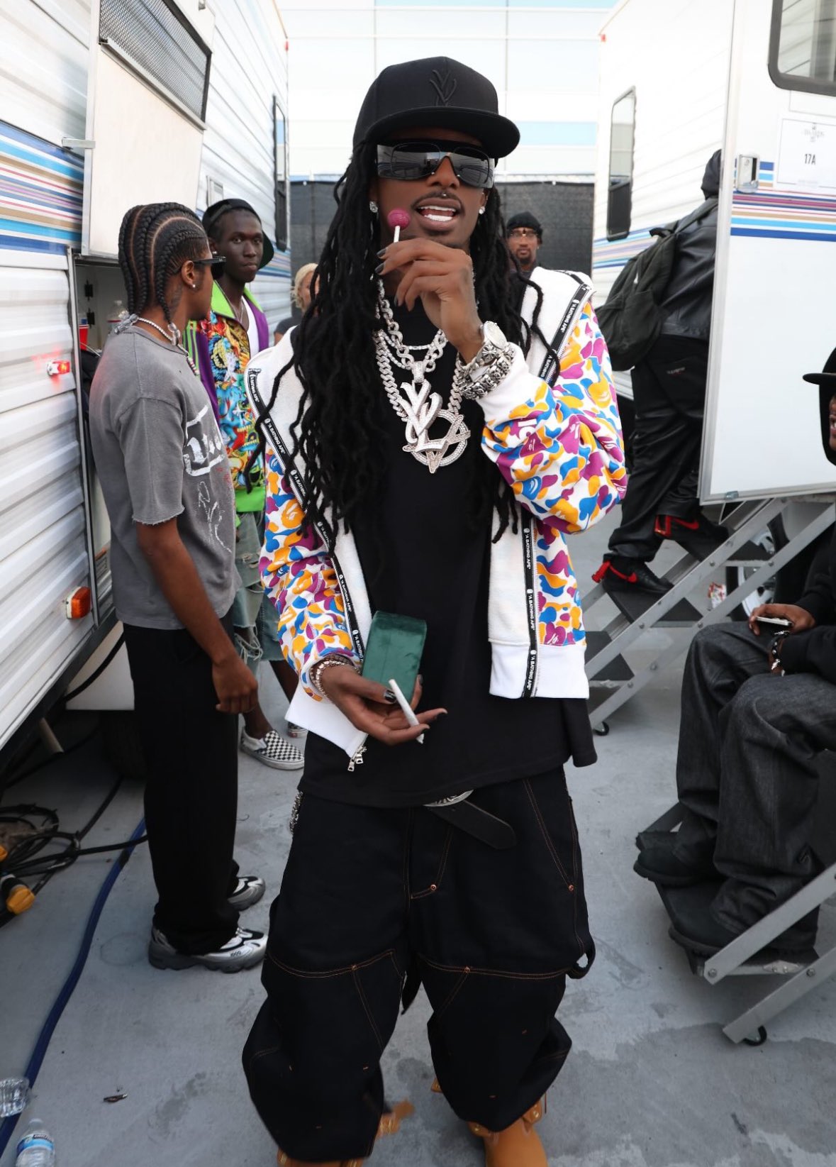 playboi carti着用 bryan jamenz denime playboi carti着用 bryan jamenz denime - メルカリ