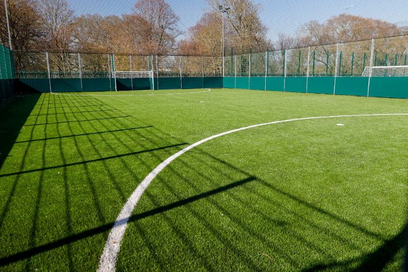 margate_fc's tweet photo. ⚽️ Wednesday Night Availability

🟦 7's Pitch:

🕔 17:00–18:00
🕕 18:00–19:00

🟩 5's Pitches:

🕔 17:00–18:00
🕕 18:00–19:00
🕘 21:00–22:00

📧 Book now: chris.carter@margate-fc.com

Midweek sessions under the lights — get your game on!

#MargateFC #5aside #7aside #WednesdayFootball