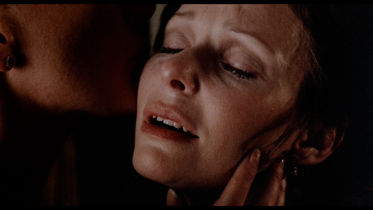 .<a href="/TheLeeGrant/">Lee Grant</a>’s sapphic reimagining of August Strindberg’s THE STRONGER should definitely make your #pridemonth watch list. Newly restored in 4K, the short is #nowstreaming all over.

hoperunshighfilms.com/the-stronger