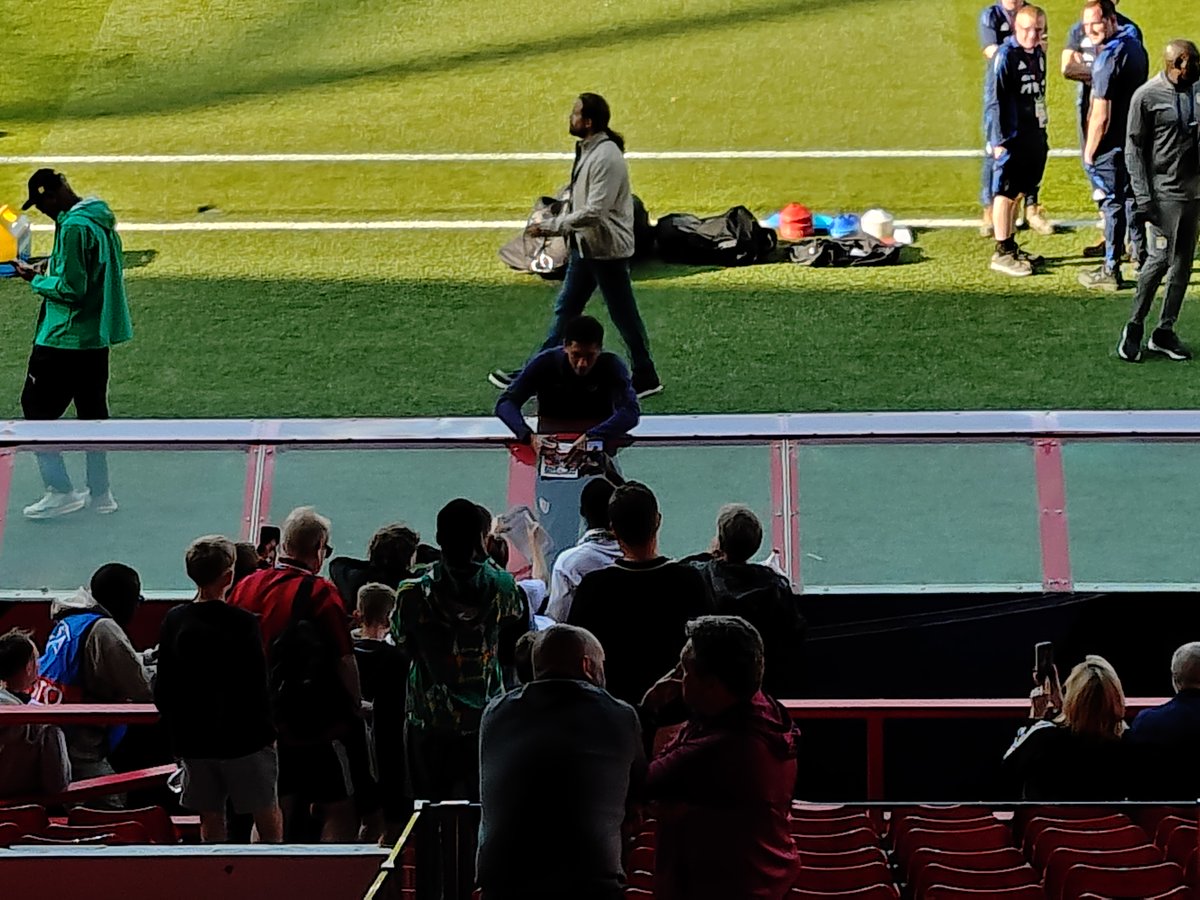 Jude Bellingham with fans pre match at the City Ground <a href="/talkSPORT/">talkSPORT</a>