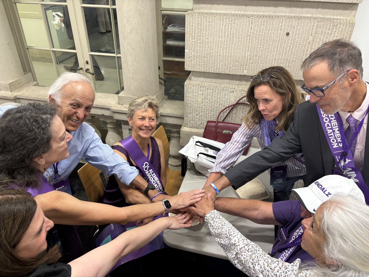ALZmaine's tweet image. Great start to #ALZForum Hill Day! Met with @RepGolden staff to discuss how Congress can accelerate progress to #ENDALZ