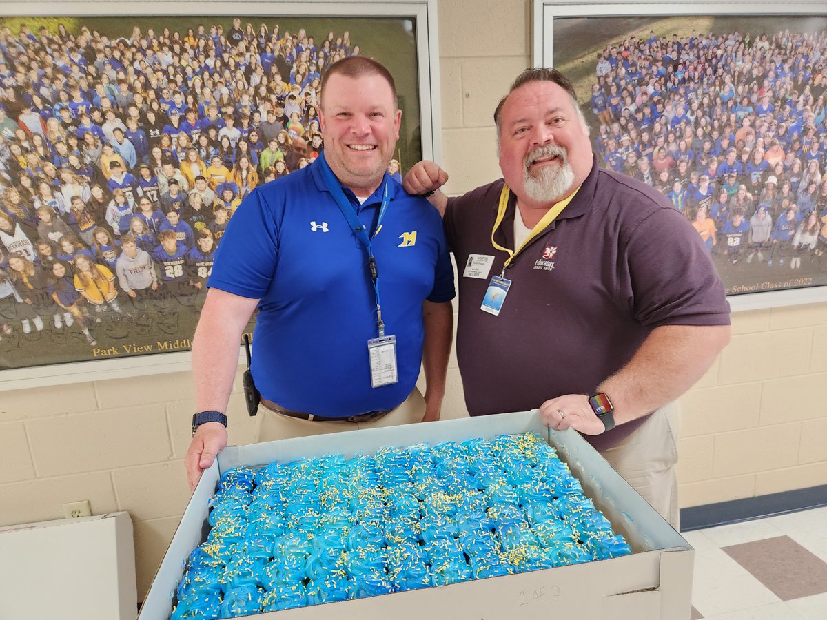 On this last full day of school, we are thrilled that Educators Credit Union stopped by with cupcakes to celebrate our Herb Kohl Foundation Principal Leader and AWSA Middle School Principal of the Year, Mr. Spielman!