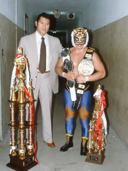 Antonio Inoki was the mentor of Satoru Sayama, the first Tiger Mask whom I respect. Antonio Inoki taught him what strong style pro-wrestling is.
