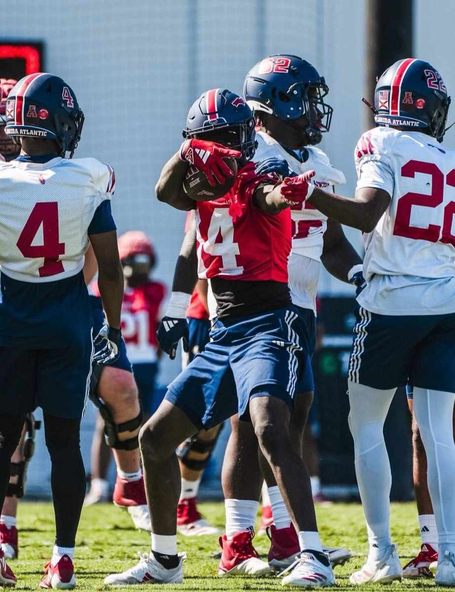 Keyon Bryant (@keyonbryant13) on Twitter photo . Blessed To Recieve My 2nd Offer From Florida Atlantic University <a href="/Rosegreennorman/">Manofstill21</a> <a href="/CoachPerk305/">Coach Chris Perkins</a> <a href="/FAUFootball/">Florida Atlantic Football</a> #fyp #GoOwls 🦉❤️💙 . Blessed To Recieve My 2nd Offer From Florida Atlantic University <a href="/Rosegreennorman/">Manofstill21</a> <a href="/CoachPerk305/">Coach Chris Perkins</a> <a href="/FAUFootball/">Florida Atlantic Football</a> #fyp #GoOwls 🦉❤️💙