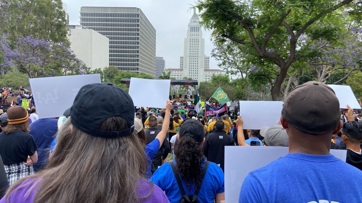 Writers Guild Staff Union tweet media