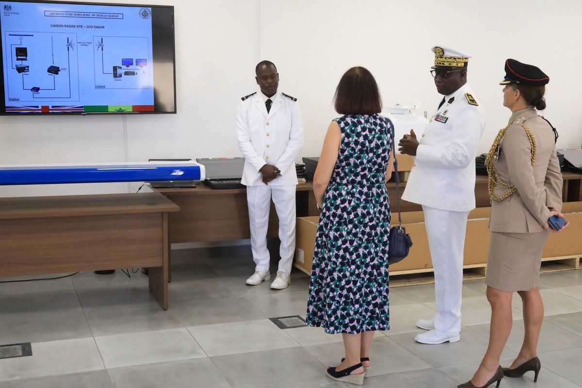 Ce soutien aux Armées sénégalaises vise le renforcement des capacités nationales de surveillance maritime et illustre l'excellence de la coopération navale avec le Royaume-Uni.