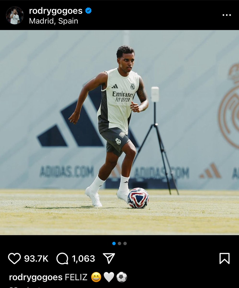 Rodrygo on IG: “Happy 😄🤍⚽️”
