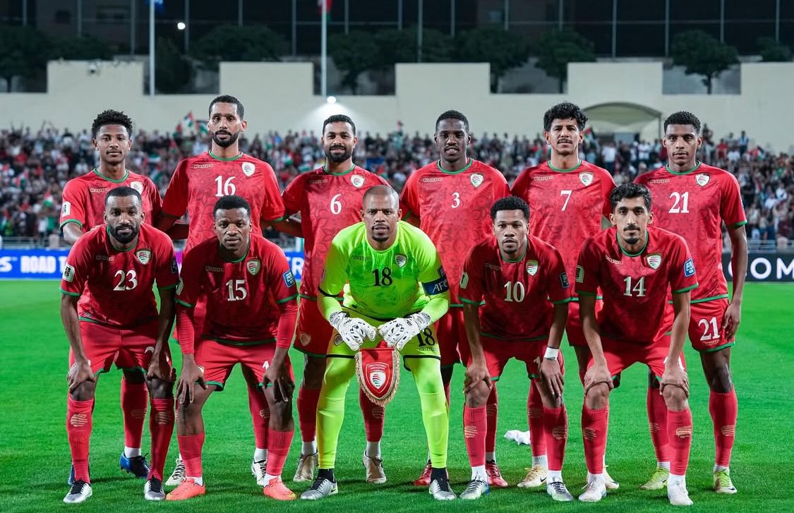 منتخب مخيب للآمال ضد فريق يلعب بلا مال، 
اداء اضعف من الضعيف ومدرب بلا حلول ومنتخب لا يستحق التأهل.

#معاك_يالأحمر
#المنتخب_العماني