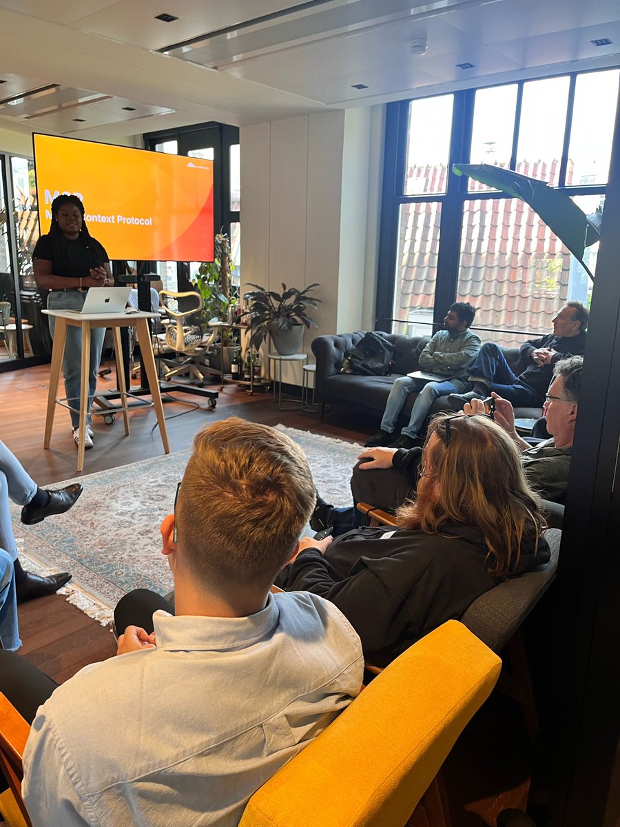 lauragift_'s tweet image. Currently at the AI DevTools meet-up so many cool demos and smart folks building AI apps. Loving the energy here!
@fiberplane @coderabbitai
