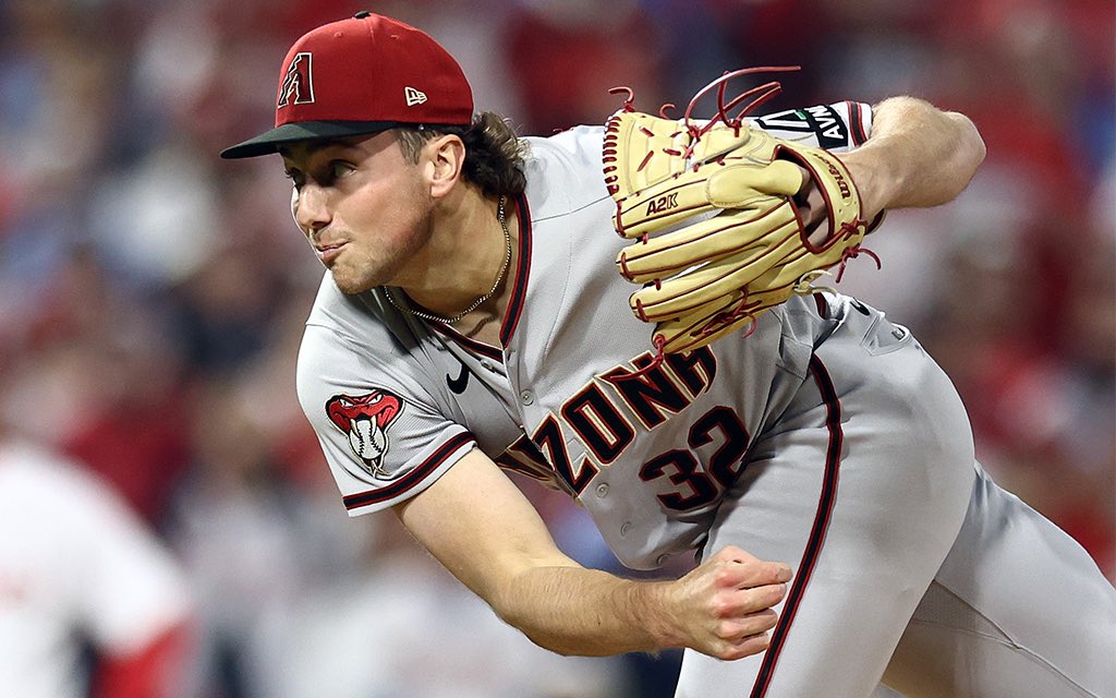 MoneyTalksSport's tweet photo. MY MLB P⚾️D
Brandon Pfaadt O16.5 PO🐍
-115 🧪

Pfaadt is coming off his 2 worst starts against Washington where he didn’t even record an out and let up 8 earned runs & then next game only went 3 innings vs the Braves giving up 5 earned runs. 

Somehow he’s favored to go over his 16.5 PO line which is very telling that we expect Pfaadt to bounce back and get some early outs vs a team who swings at the first pitch 30.2% of the time. 

Pfaadt has hit over this line in every game he started at home this season besides the nationals game but disregarding that games he’s averaging  18.2 outs at home. 

The last  7 of 10 pitchers to face the mariners have been over this line as well as over the last 30 days the mariners rank 3rd worst in BA vs RHP(.227)

This may not mean much but Pfaadt has faced this mariners roster 2 times hitting both times and holds a .179 BAA vs them. This Dbacks bullpen could use some help to get some rest and Pfaadt should give it to them