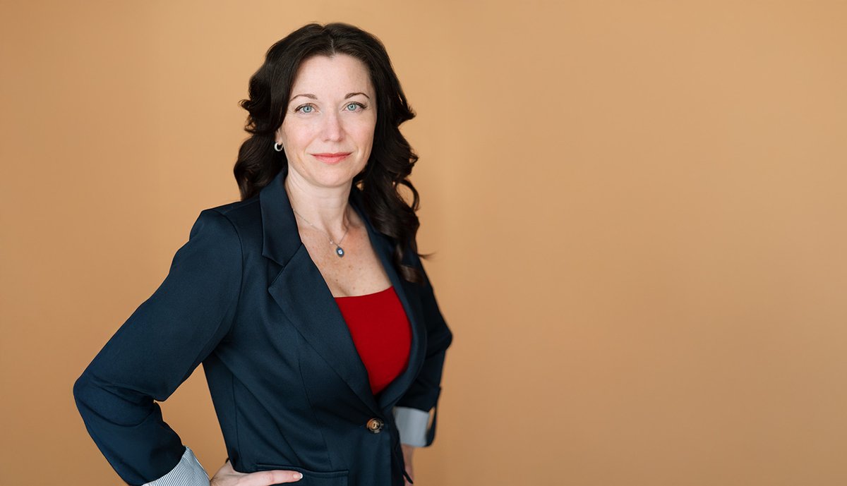 OISE Alumni & Friends (@oisealumfriends) on Twitter photo A rebel, a renegade: New PhD Dr. <a href="/WraychelG/">Wraychel Gilmore, PhD</a>, a seasoned child and youth advocate, will have her dissertation on youth political engagement published by <a href="/dundurnpress/">Dundurn Press</a> in 2026. oise.utoronto.ca/about/news/05-… #OISEGrad25 #UofTGrad25 A rebel, a renegade: New PhD Dr. <a href="/WraychelG/">Wraychel Gilmore, PhD</a>, a seasoned child and youth advocate, will have her dissertation on youth political engagement published by <a href="/dundurnpress/">Dundurn Press</a> in 2026. oise.utoronto.ca/about/news/05-… #OISEGrad25 #UofTGrad25