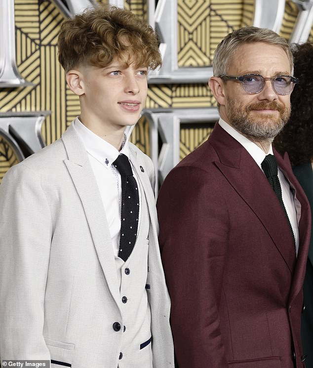 dmellieon's tweet photo. Luke Ellis is played by Joe Freeman, Martin Freeman's son.
"When did he grow to be so tall?
Wasn't it yesterday that they were small?" https://t.co/2kvWNNBwSx