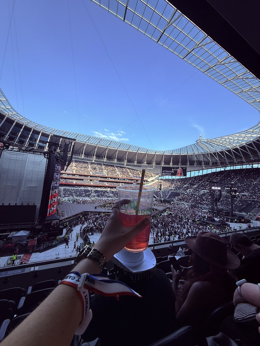 Let’s go <a href="/Beyonce/">BEYONCÉ</a> 😍