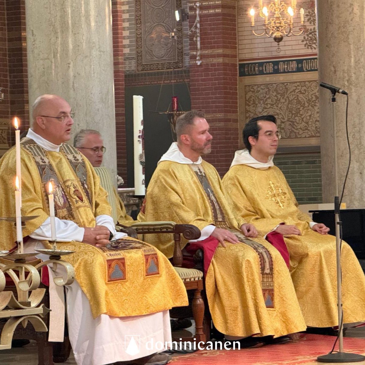 Dominicaan Michael-Dominique Magielse is op Tweede Pinksterdag geïnstalleerd als pastoor van parochie De Goede Herder, die Schiedam, Vlaardingen en Maassluis omvat. Ook dominicaan Stefan Ansinger maakt deel uit van het pastorale team van de parochie.

dominicanen.org/nl/nieuws/domi…