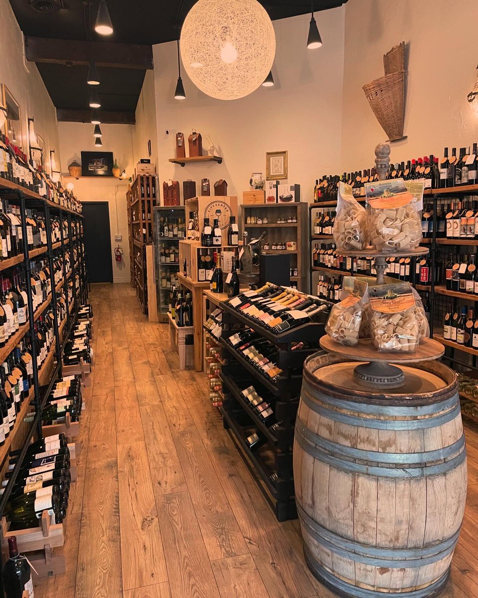 Raise a glass to the man who raised you! 🍷 This Father's Day, show your appreciation with a bottle or two of his favorite wine or champagne. City Center Wines will walk you through the different regions and price ranges.

Thank you for supporting local. 📍574 W Main St, Boise