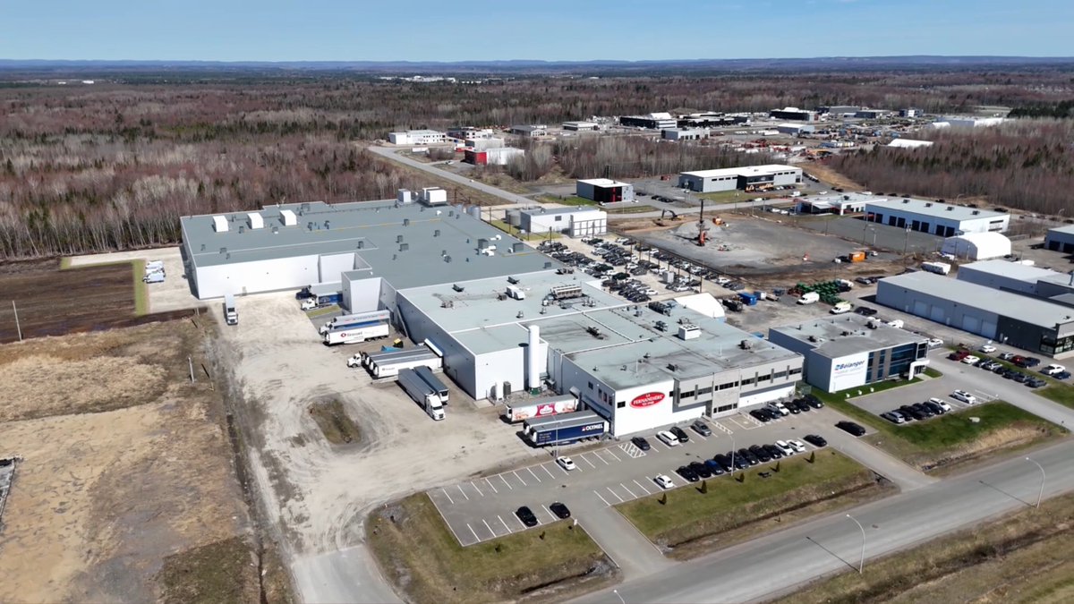 Notre division Olymel annonce un investissement de 142 M$ pour la construction d'une usine intégrée à la fine pointe de la technologie à Trois-Rivières. Ce projet structurant incarne notre volonté d’aller plus loin en matière d’efficacité, d’innovation et de performance.🤝💚