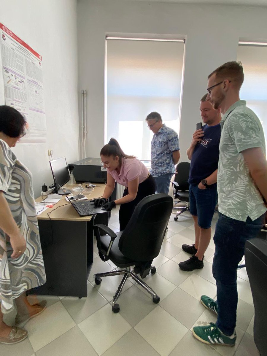 🤝 UPO Researchers Visit University of Tirana
Advancing #SUSNANO with focus on printed sensor tech (inkjet, screen, laser) for pesticide monitoring 🌿🔬
👨‍🔬 Joint PhD research
🖥️ Visit to new HPC Data Centre
👥 Strengthening scientific ties
#UPO #UniversityOfTirana #ICN2
