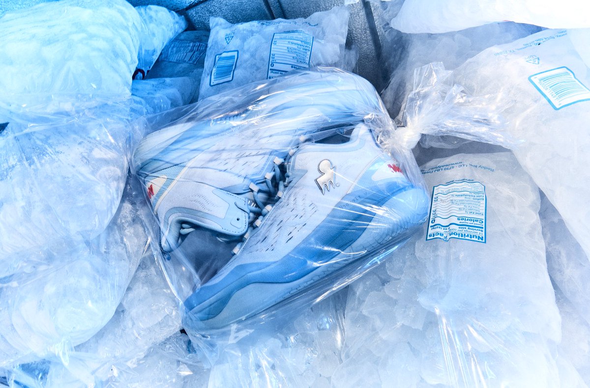 Prep Girls Hoops ๐ (@prepgirlshoops) on Twitter photo Got Groceries?
Checkout <a href="/moolahkicks/">Moolah Kicks</a> new Grocery Pack in stores @dickssportinggoods and online at moolahkicks.com
#sponsoredpost Got Groceries?
Checkout <a href="/moolahkicks/">Moolah Kicks</a> new Grocery Pack in stores @dickssportinggoods and online at moolahkicks.com
#sponsoredpost