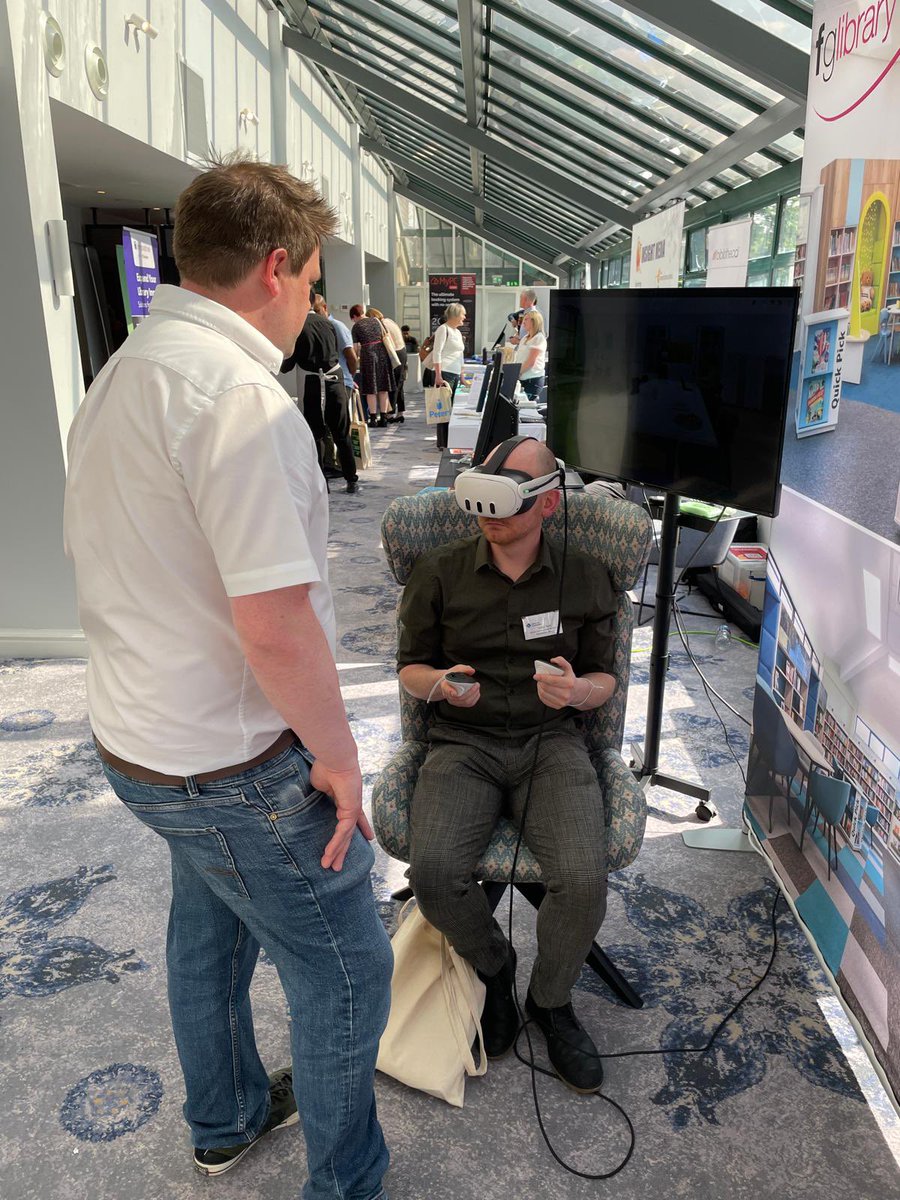 fg_library's tweet image. Fantastic to see you immersing yourself in a world of VR library design @JamesRyan9390 - thanks for stopping by! #librarydesign #LCseminar25 #librariesconnected @MancLibraries