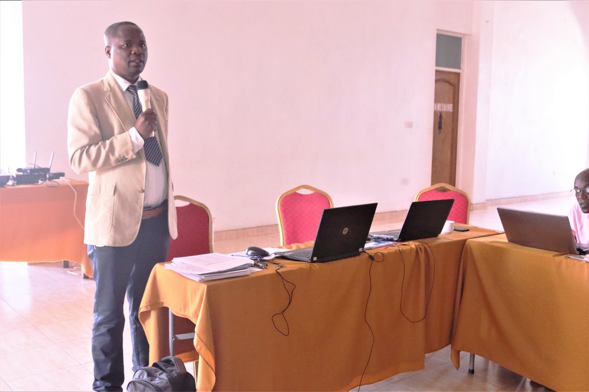 Ministère de la Fonction Publique Burundi (@mfpte_bdi) on Twitter photo Cet atelier dédié au dvlp_t des compétences des collecteurs de données sur les normes internationales d travail est en cours ds <a href="/Gitega/">Province Gitega</a>.La session d ce 10/6/2025 concerne les normes.Elles sont une plateforme qui illustre le fonctionnement des instruments juridiques d l'<a href="/OITinfo/">Organisation internationale du Travail</a>. Cet atelier dédié au dvlp_t des compétences des collecteurs de données sur les normes internationales d travail est en cours ds <a href="/Gitega/">Province Gitega</a>.La session d ce 10/6/2025 concerne les normes.Elles sont une plateforme qui illustre le fonctionnement des instruments juridiques d l'<a href="/OITinfo/">Organisation internationale du Travail</a>.