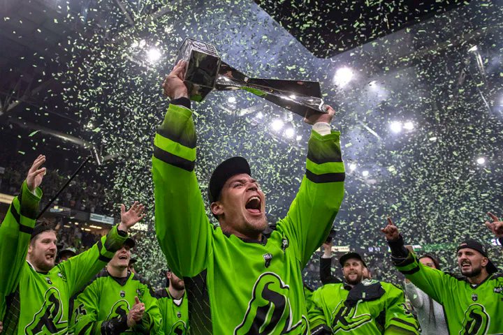 NLLHistory's tweet image. The @SaskRushLAX relocated to Saskatoon on this day in 2015, kicking off the franchise's era of success in the prairies.