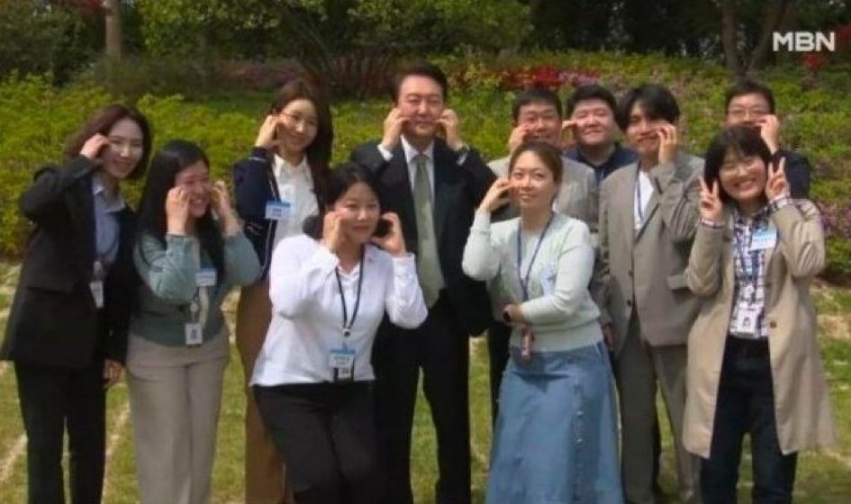 imbluemania's tweet image. 鬼妖味
초상권이라매?