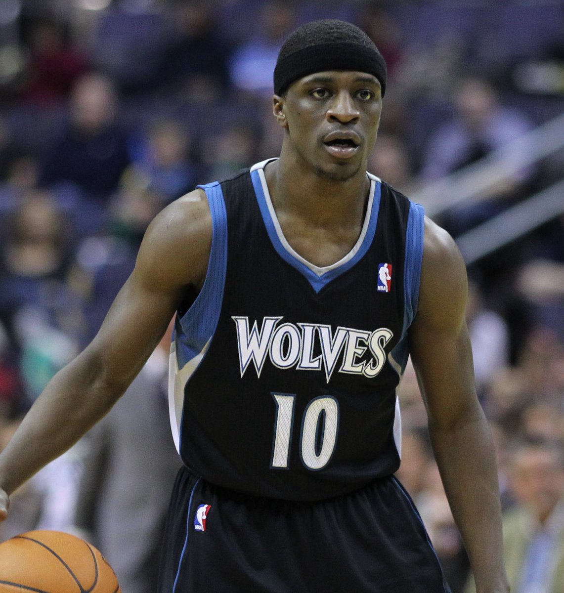 CoachLewGrizz's tweet image. He looks so different now. This was him in 2011