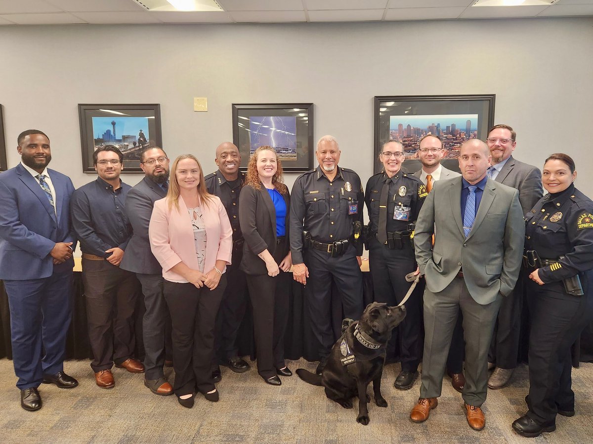 ChiefComeauxDPD's tweet image. No child should ever be a victim. Incredibly proud of teams like the North Texas Internet Crimes Against Children Task Force — and especially #DallasPD’s dedicated ICAC Unit — who work every day to protect the most vulnerable in our communities.
