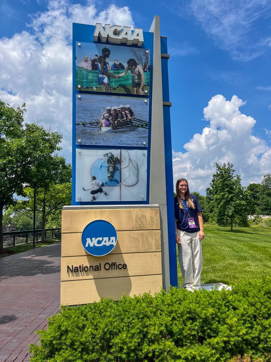 Future leader🤩 Proud to see junior defenseman <a href="/kaitlynschools/">Kaitlyn Schooley</a> representing RMU Women's Hockey at the <a href="/NCAA/">NCAA</a> Career in Sports Forum! 

Read about it here👇

📰: bit.ly/4l3VDB5

#BobbyMo
