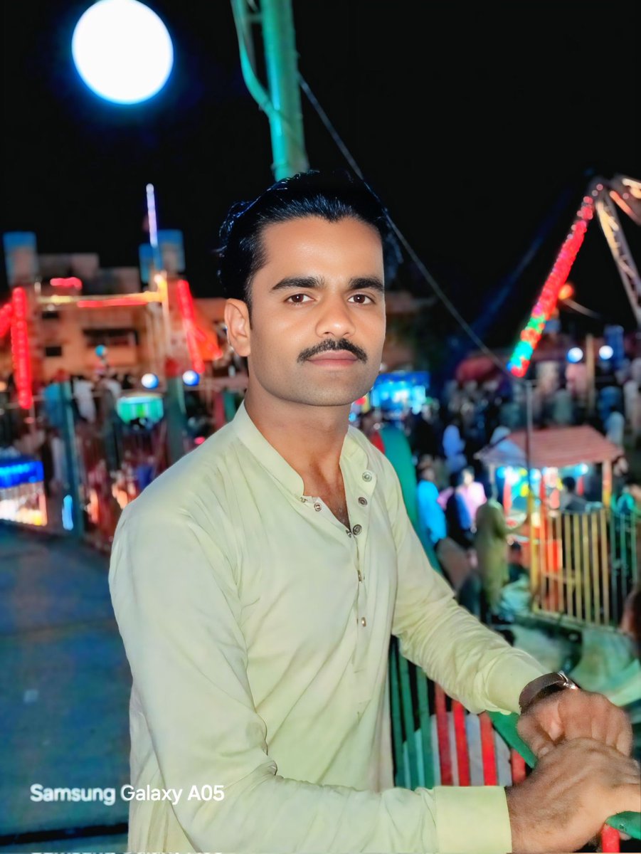 مُور نه موٽي اچبو ھاڻي
ٿڪجي پوندئو سڏي سڏي...
<a href="/sassui786/">سَسُئي</a>