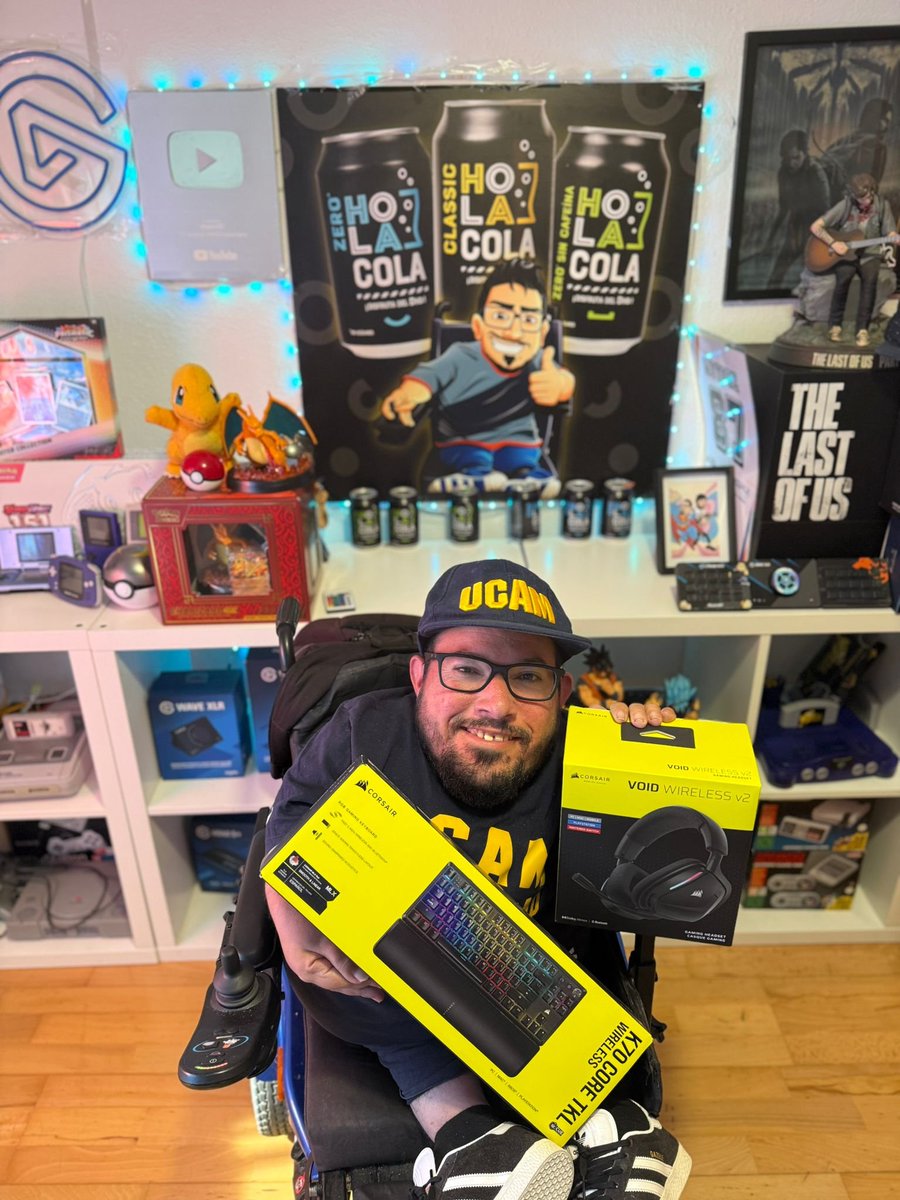 Muchas gracias a <a href="/CorsairSpain/">Corsair España</a> por el detallazo! ¿Que os parecen mis nuevos auriculares? Si veo mucho amor a este tweet hago un sorteo de este pedazo teclado inalambrico! Os mola la idea? Y si no me lo quedo eh