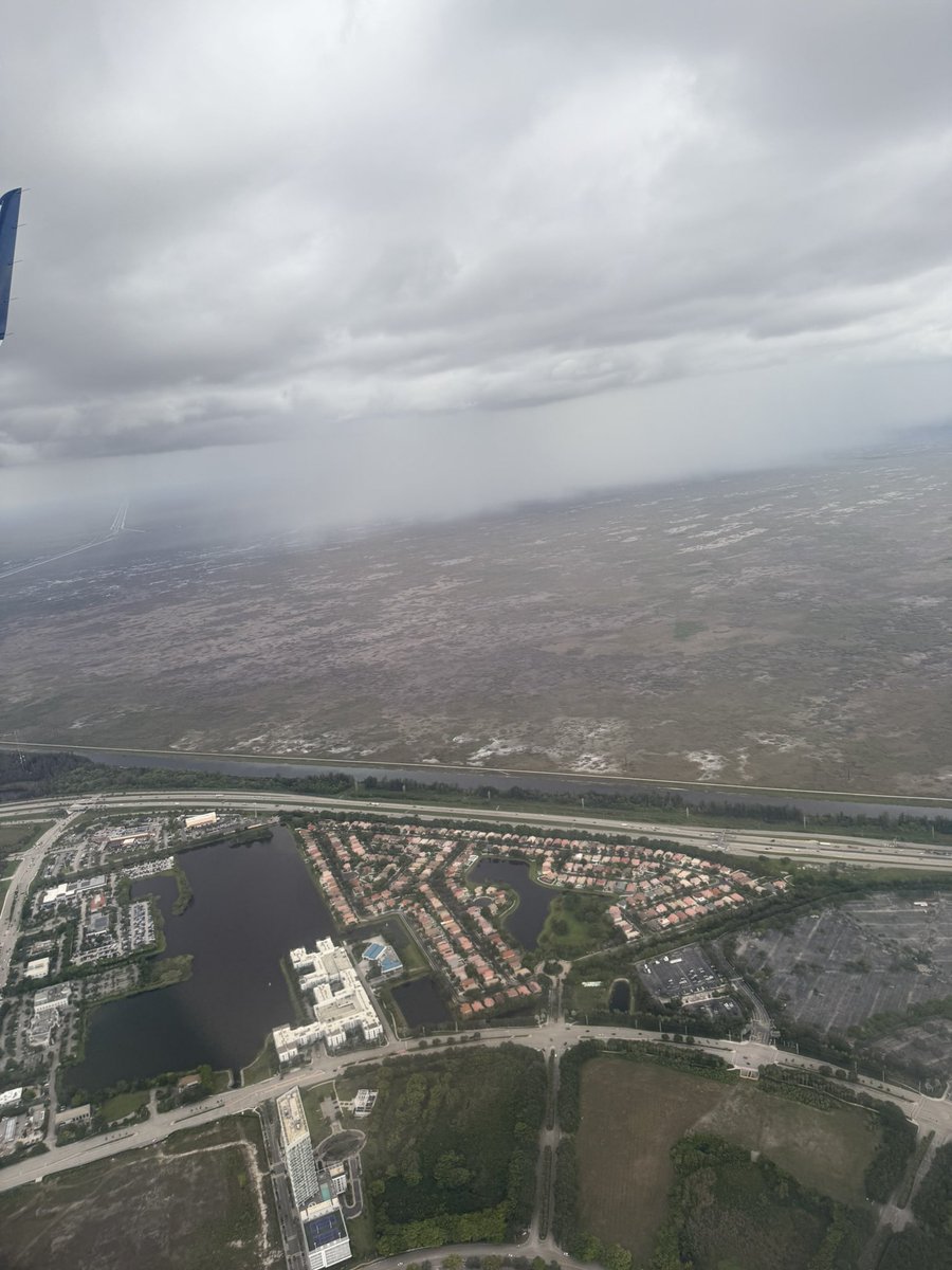 I love how south Florida just has this line where on one side is livable land and the other is just swamp