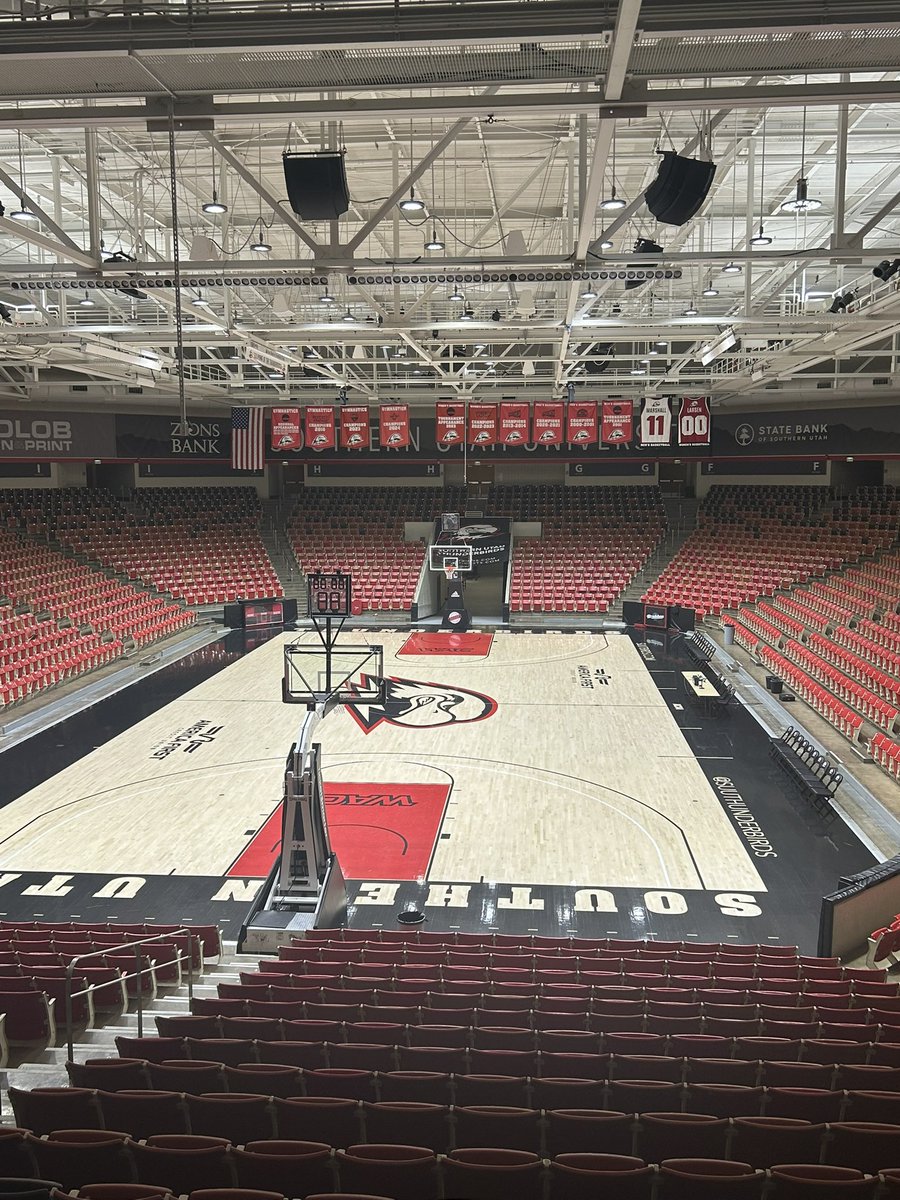 EastonGardner18's tweet image. Had a Great Time Visiting @SUUBasketball!Thank you @CoachRobJeter For The Hospitality! Looking Forward To Being Back⭐️