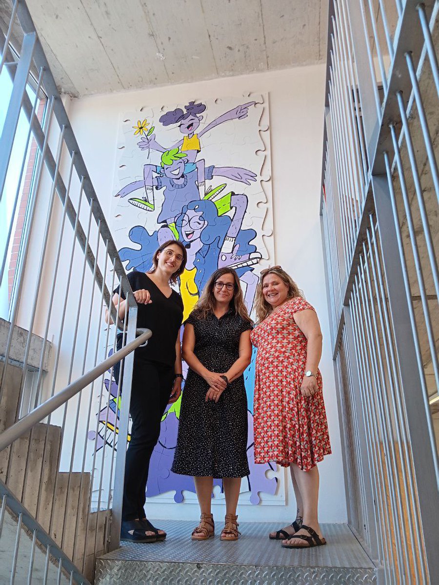 VilafrancaAj's tweet image. 🆕Avui la regidora d’Igualtat i @JoventutVila @monarfe ha rebut la visita de la secretaria d’@igualtatcat, Yolanda Ferrer, i la directora dels serveis territorials d’igualtat i feminismes del @govpenedes en el marc del projecte Temps per cures.
#Vilafranca #capitaldelvi